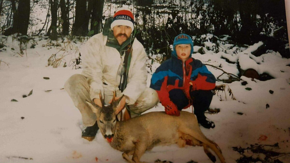 Bilde av Steinar og Erik Landsem på rådyrjakt i 1997.